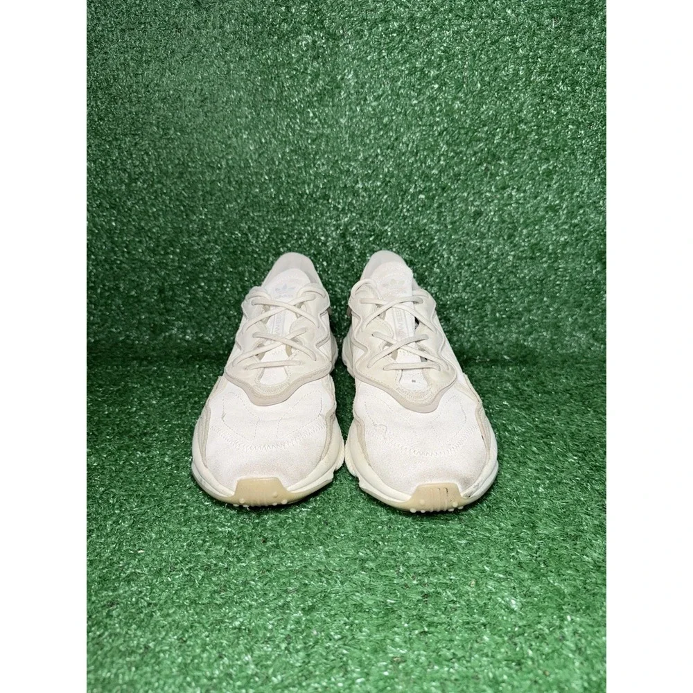 Adidas‎ Ozweego Low Womens Size 8 Beige Comfort Running Shoes Walking Sneakers